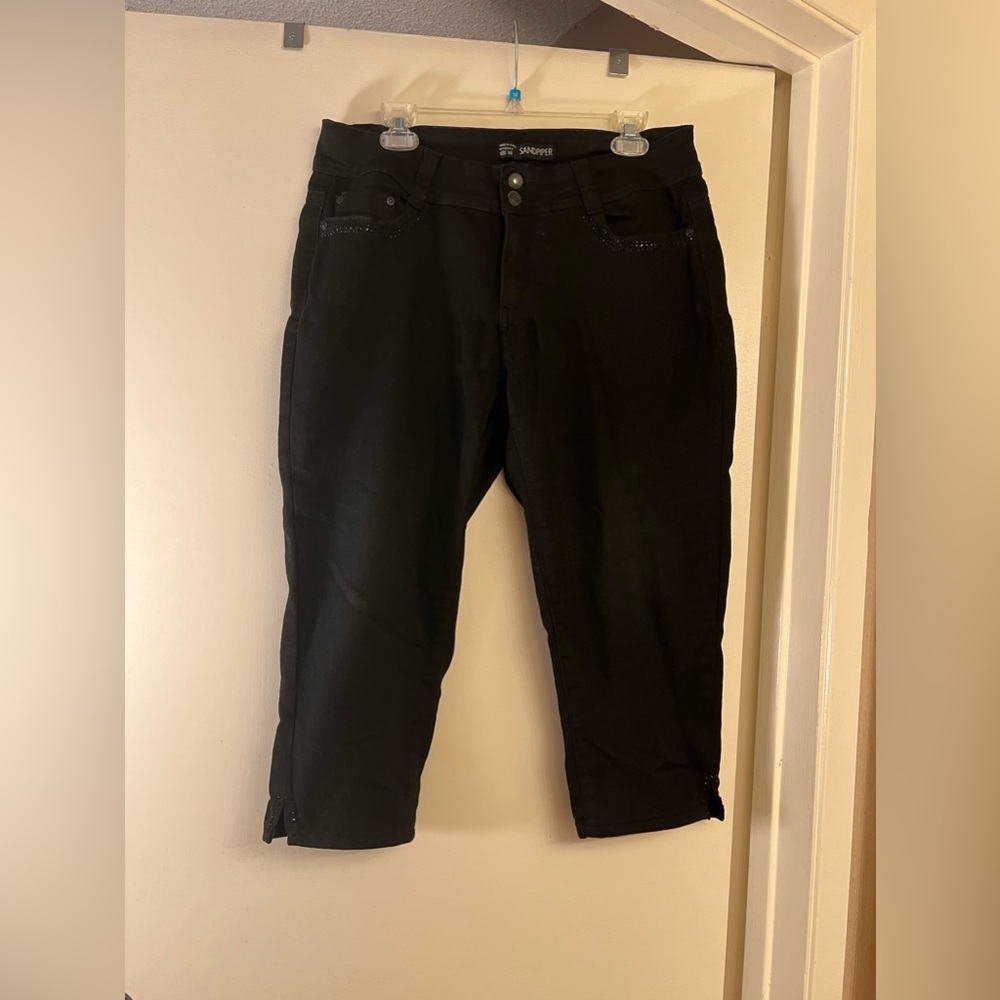 Sandpiper black spandex jeans, size 14.